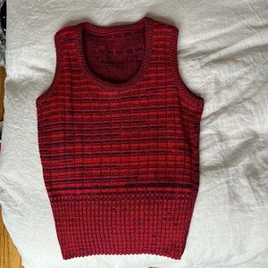 SWEATER VEST size Small / Medium.